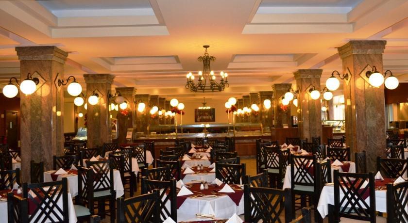 Qawra Palace & 4* St. Paul's Bay