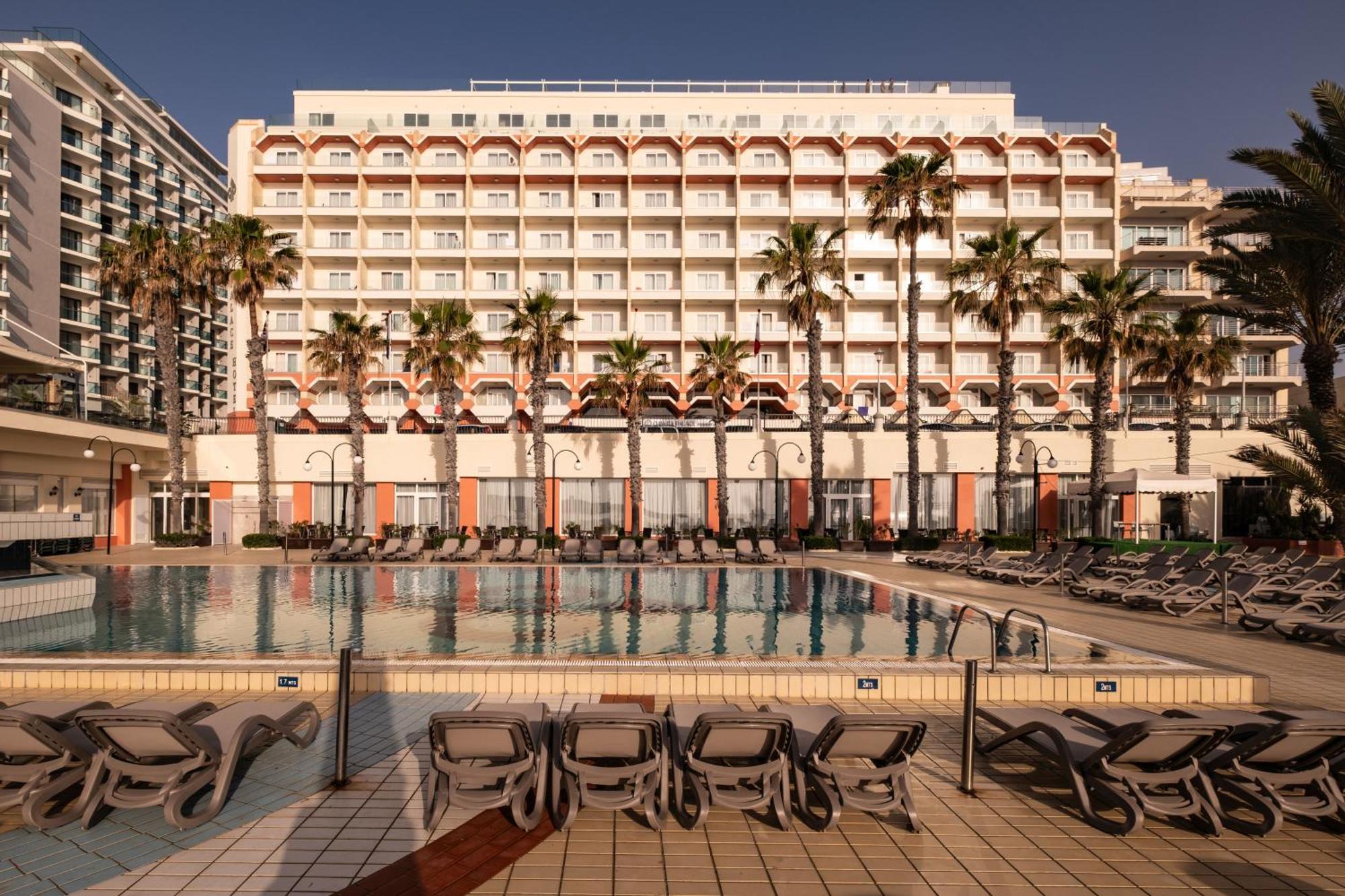 Qawra Palace & Hotel 4*